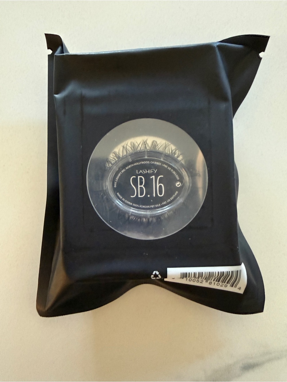 LASHIFY Starburst 16 lashes new in package
